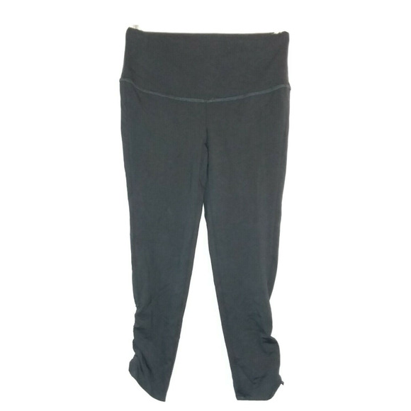 Chico's Pants - New CHICO'S Zenergy Pants Size S 4/6 (0) Black So Slimming Ruched Crop Leggings
